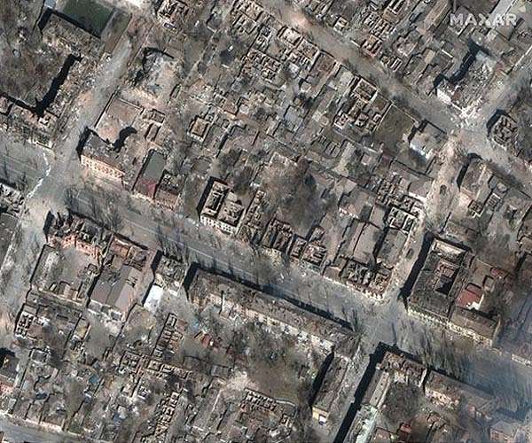 Ukraine calls for talks in teetering Mariupol as Moscow holds ICBM test_62617e9289697.jpeg