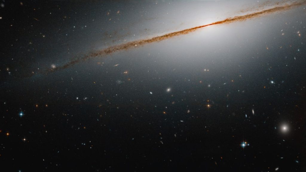 New ‘Little Sombrero’ image is a feather in Hubble’s cap_62c58bd57158d.jpeg