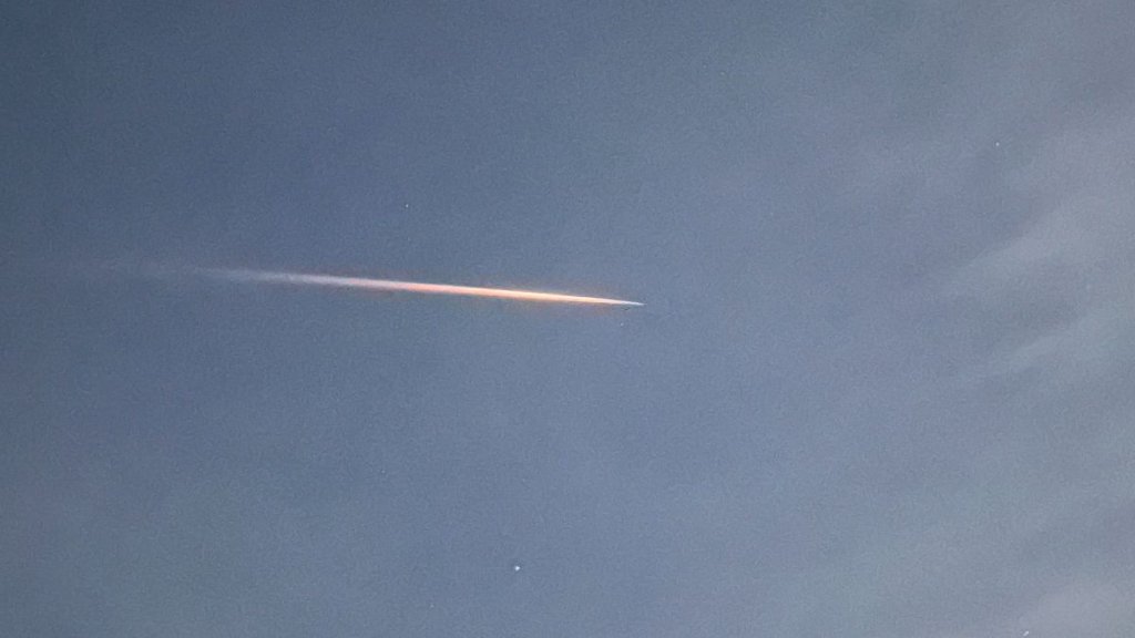 Watch likely Chinese rocket body burn up over Texas (video)_641b2d202b6cb.jpeg