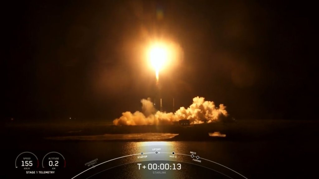 SpaceX launches 56 new Starlink satellites into orbit and lands rocket at sea_6460ea77b25d3.jpeg