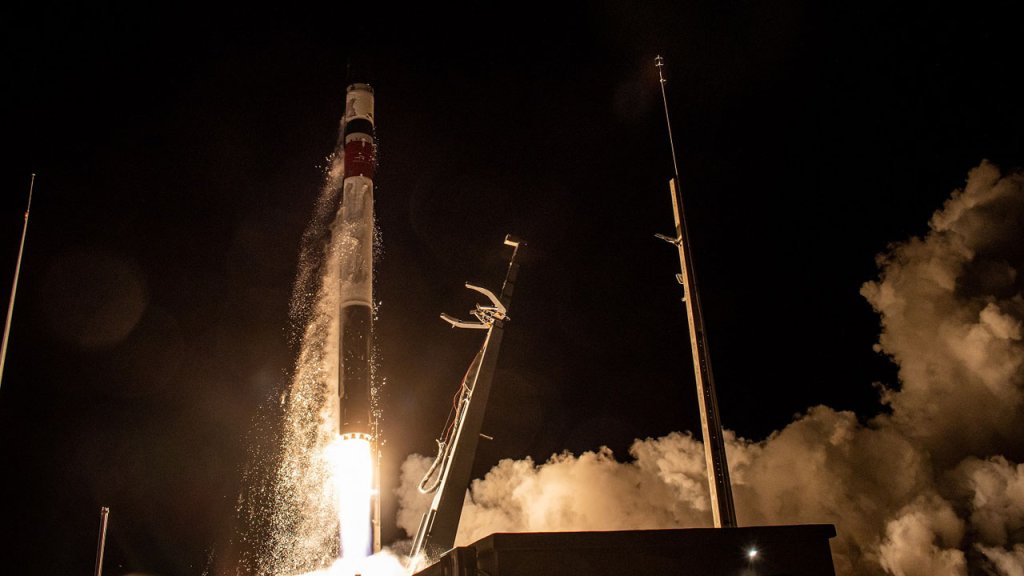 Biz Briefs – L3Harris Gets Big Contract, Maxar to Go Private, Orbit Fab & Ursa Major Raise Funds_6515f6261f5c2.jpeg