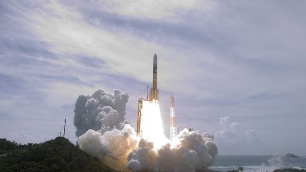 On This Day In Space: Sept. 13, 2007: Japan launches Kaguya moon mission_6501c11ac1366.jpeg