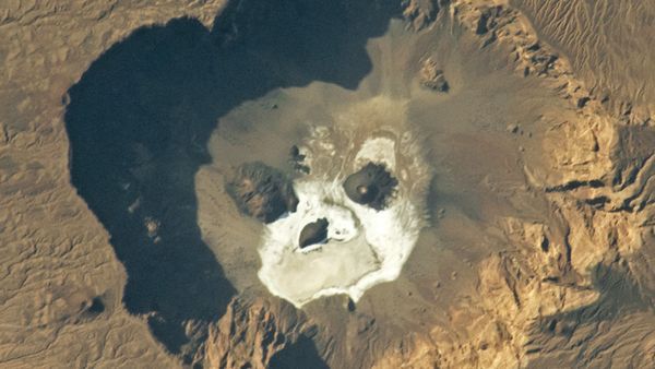 Astronaut captures image of a glowering ‘skull’ lurking in a giant volcanic pit in the Sahara_654409086de30.jpeg