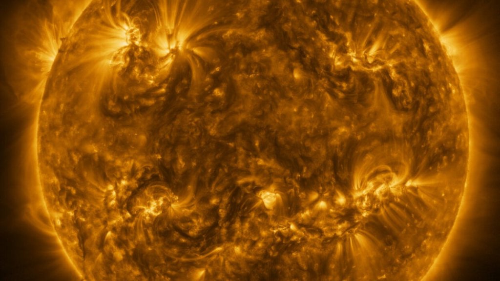 How hot is the sun? It’s a tricky question, even for scientists._656753b5af898.jpeg