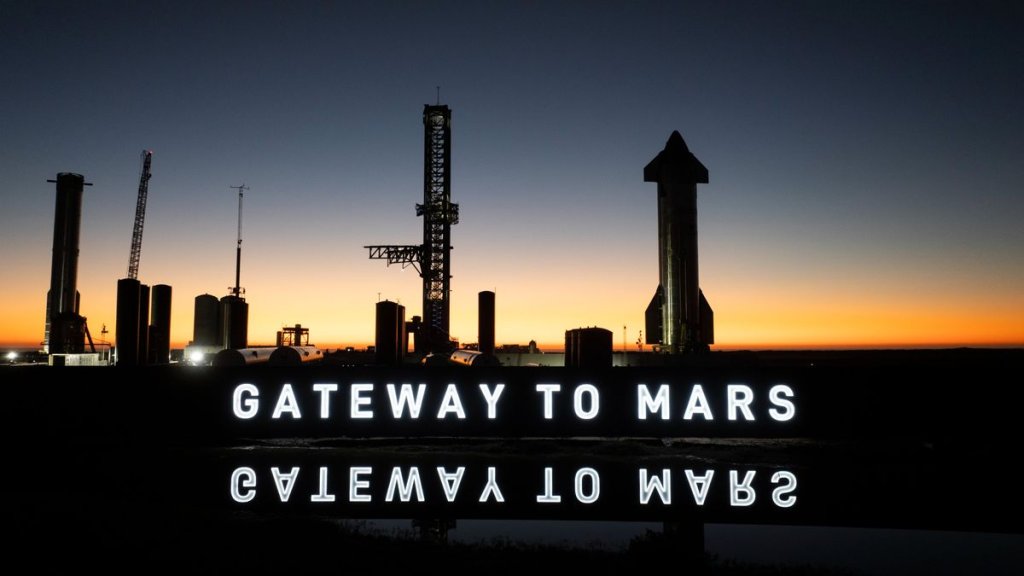 SpaceX gearing up for 3rd Starship flight (photos)_6580b411861ef.jpeg