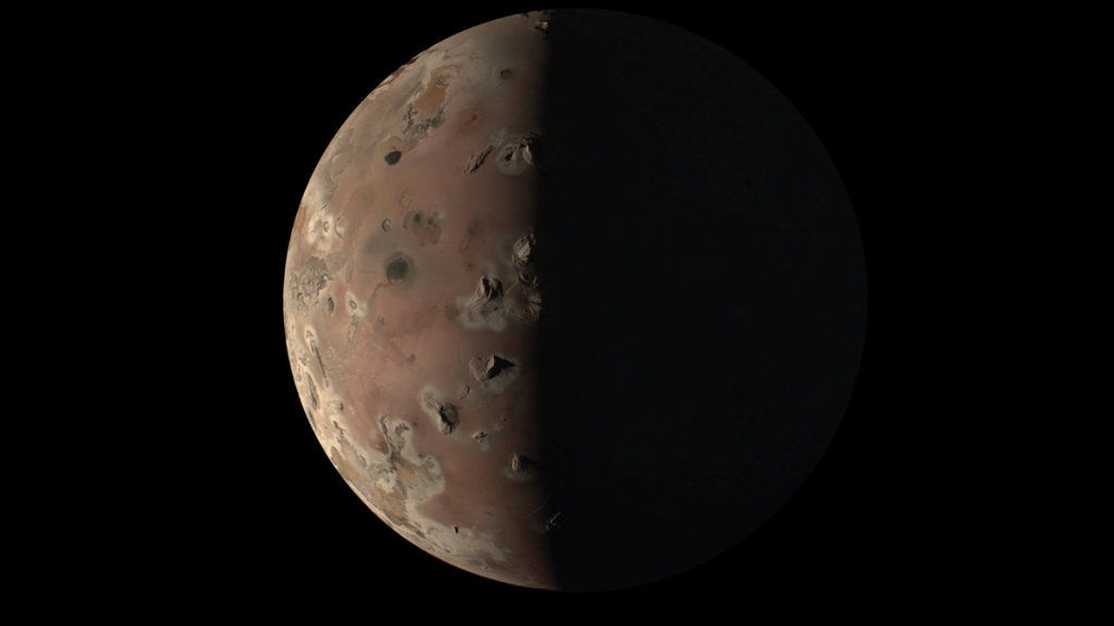 NASA Juno spacecraft reveals Jupiter’s volcanic moon Io like never before in spectacular new images_6594e74c94184.png