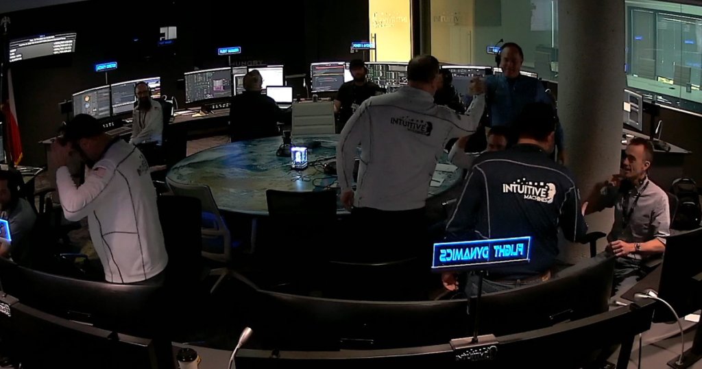 Private Moon Lander Enters Lunar Orbit_65d7708371271.jpeg