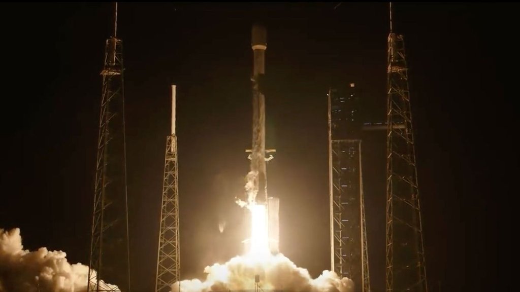 SpaceX launches Starlink satellites on record 20th reflight of a Falcon 9 rocket first stage_661a26b37f1f7.jpeg
