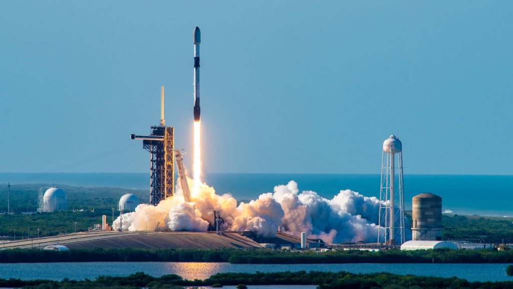 SpaceX launching Starlink satellites today on company’s 40th mission of 2024_6621a4f9703c9.jpeg