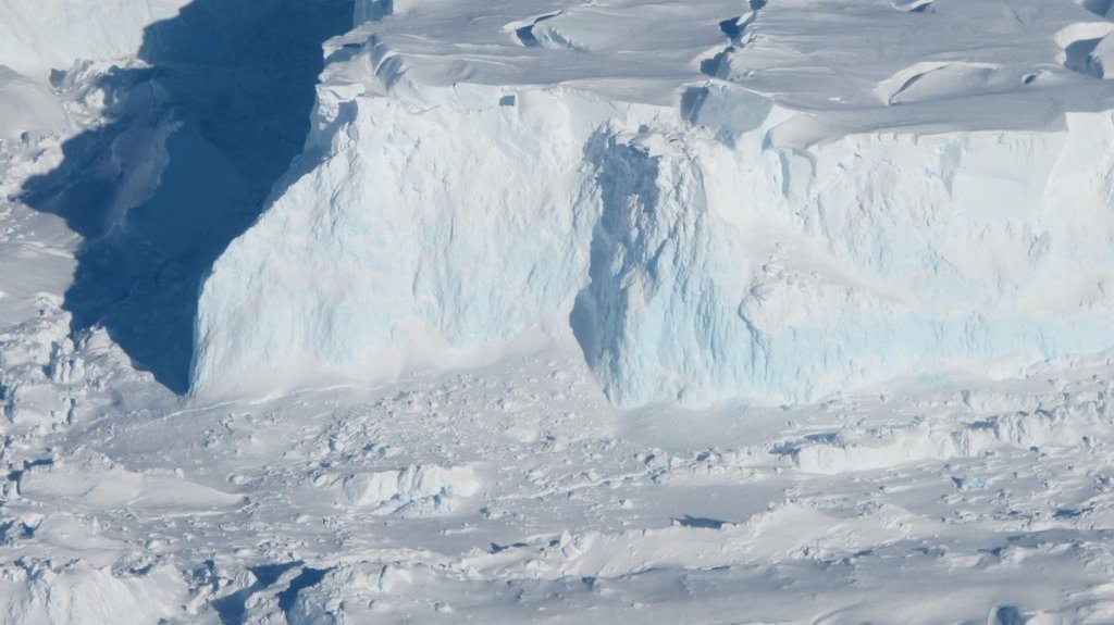 Satellite data reveals Antarctica’s Thwaites Glacier is melting faster than we thought_664fbb37e0e48.jpeg