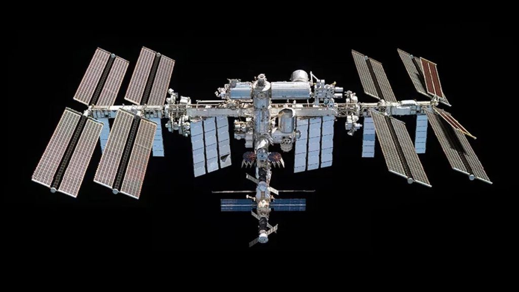 International Space Station dodges 2nd piece of space junk in 6 days_67467ac675ad6.jpeg