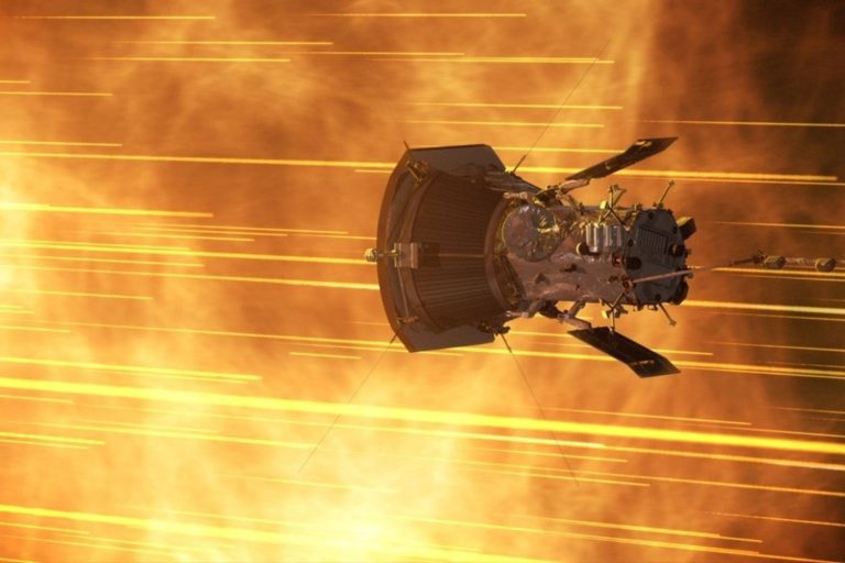 NASA Waits With Bated Breath for Signal From Sun-Exploring Spacecraft_676e02d2d6df2.jpeg