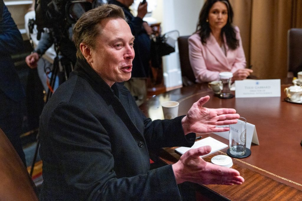 Musk Still Thinks Mars Is a Go for 2026, Despite Starship’s Epic Losing Streak_683a06f8cebbb.jpeg