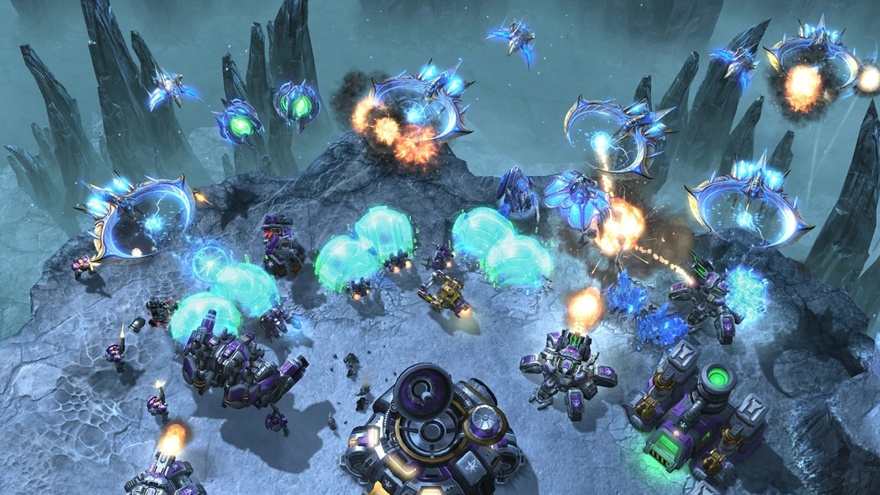 Screenshot from the strategy game Supreme Commander 2