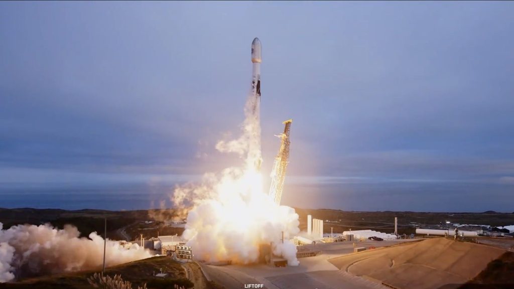 Watch SpaceX launch more than 100 satellites to orbit today on Transporter 15 rideshare mission_691f70e412220.jpeg