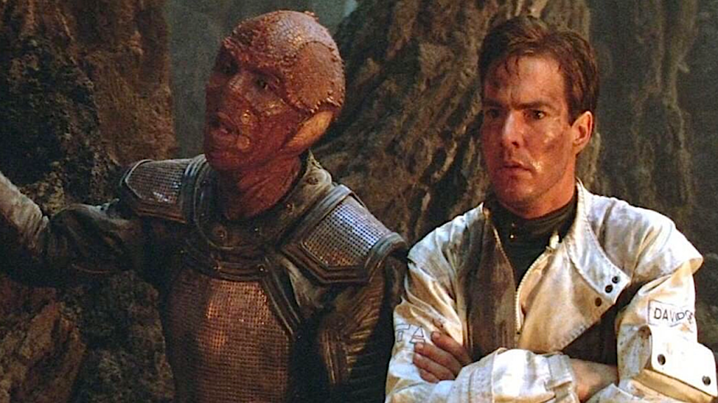 ‘Enemy Mine’ at 40: An empathetic space adventure that still resonates strongly today_6946a7be325a9.png