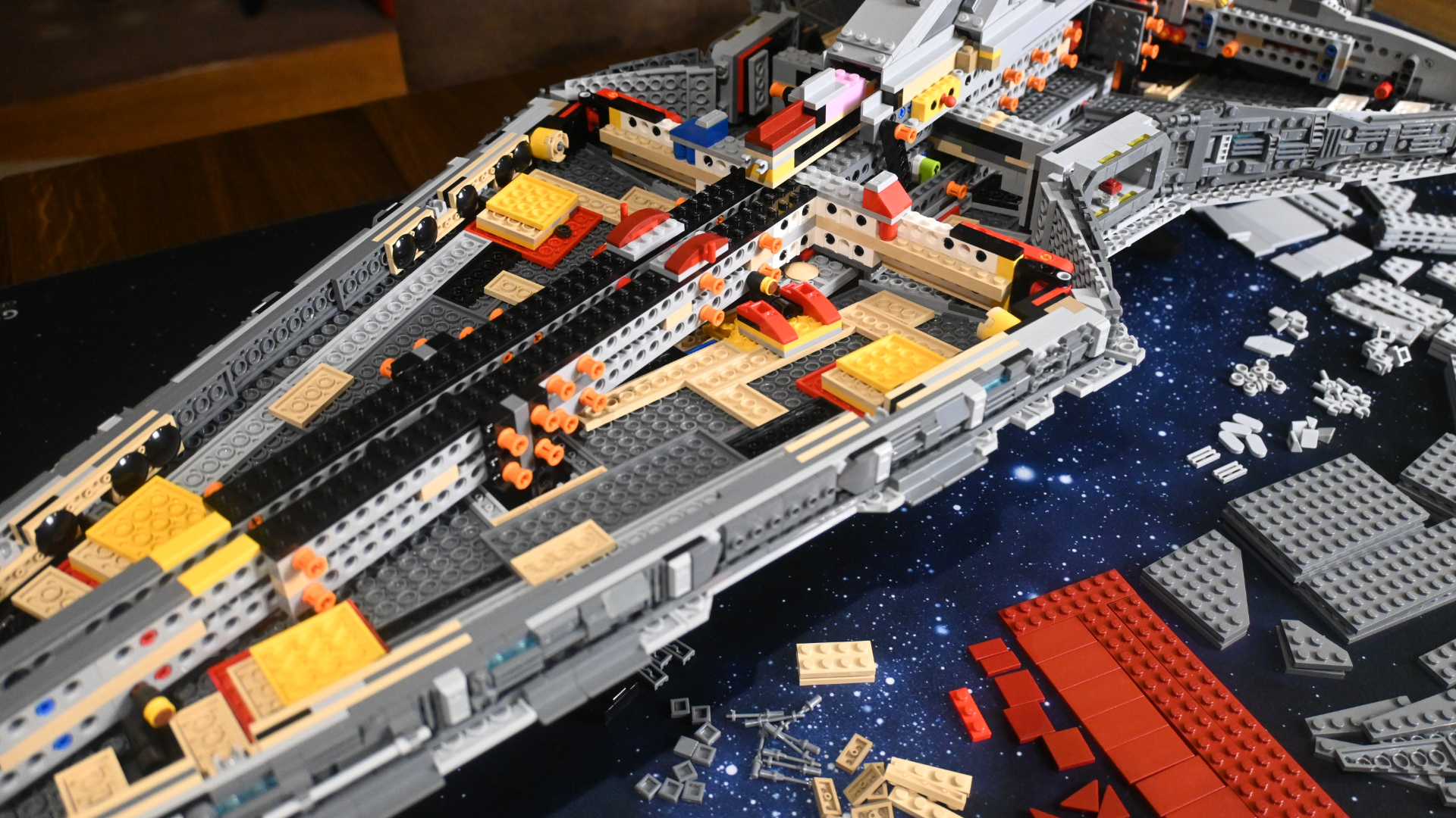 Image of the Lego Star Wars Venator-Class Republic Attack Cruiser. The Lego Star Wars Venator half built, showing the internal structure.
