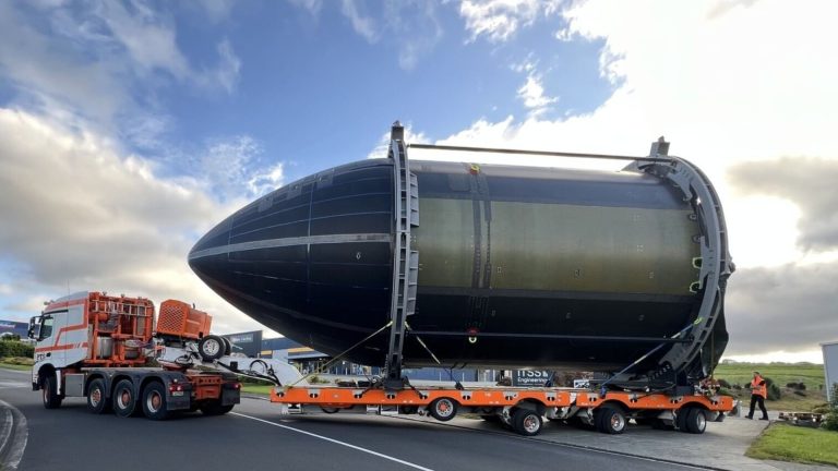 Rocket Lab completes final tests on reusable ‘Hungry Hippo’ fairing ahead of 1st Neutron rocket launch_693a234734e63.jpeg