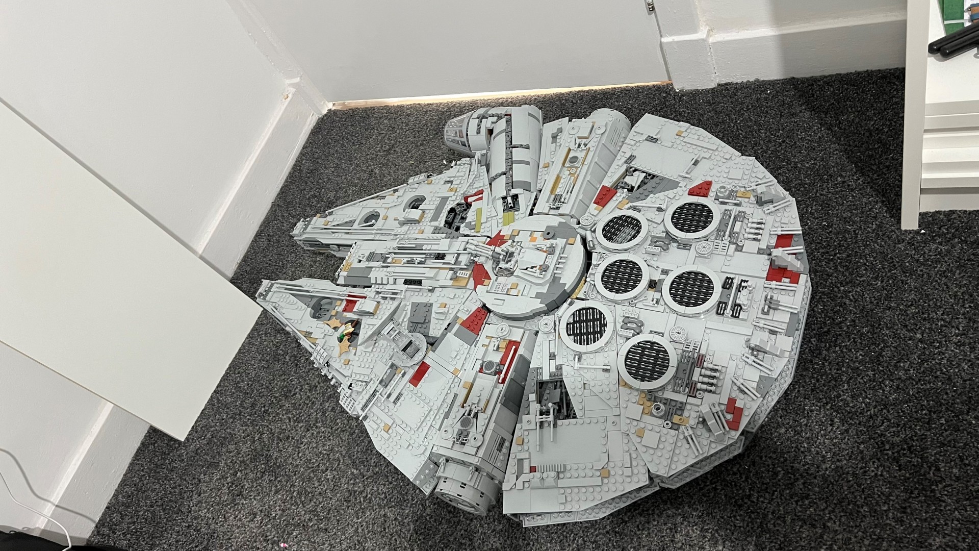 Lego Star Wars UCS Millennium Falcon 75192_angled overhead shot 1