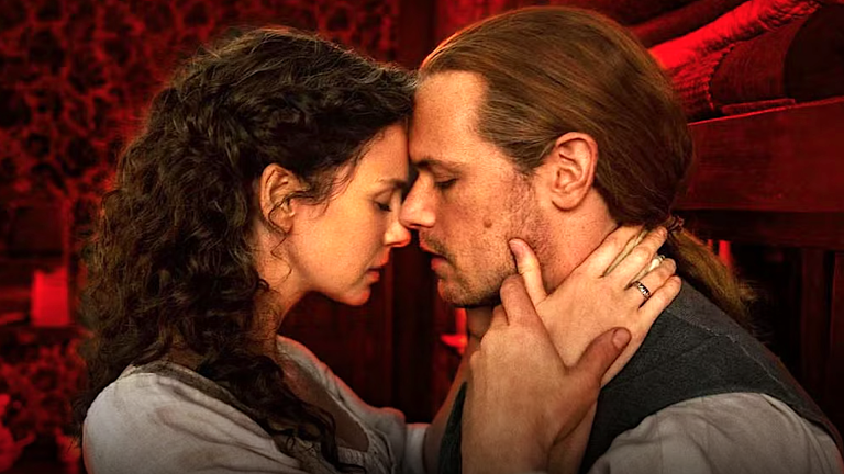 7 love-struck sci-fi TV series to snuggle up with on Valentine’s Day_6990d02b7bfbb.png