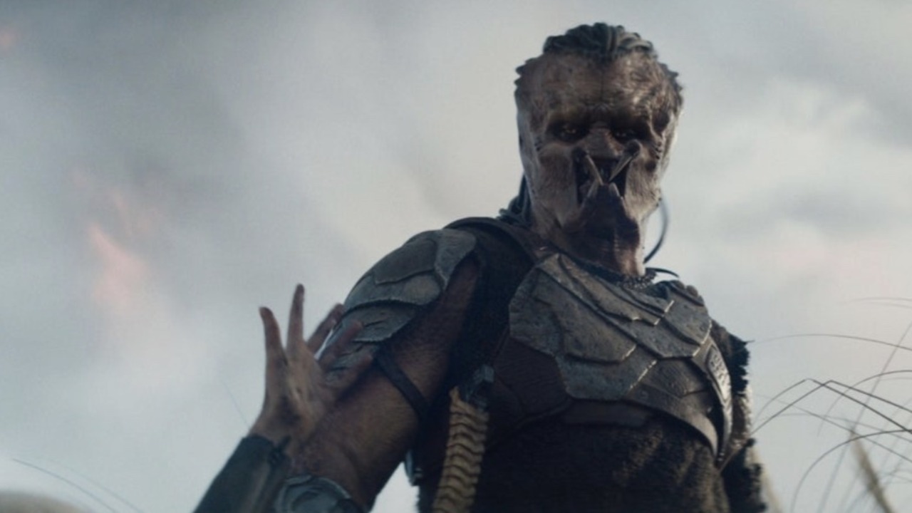 Dek, the Predator protagonist from Predator: Badlands