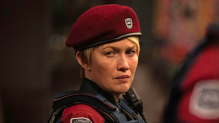 We talk to ‘For All Mankind’ star Mireille Enos about crafting Happy Valley’s tough Martian cop_6a0f604c79911.png